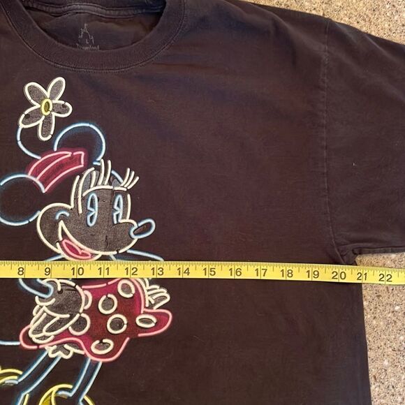 DISNEY Walt Disney World Neon Minnie Mouse Tee - Picture 8 of 9
